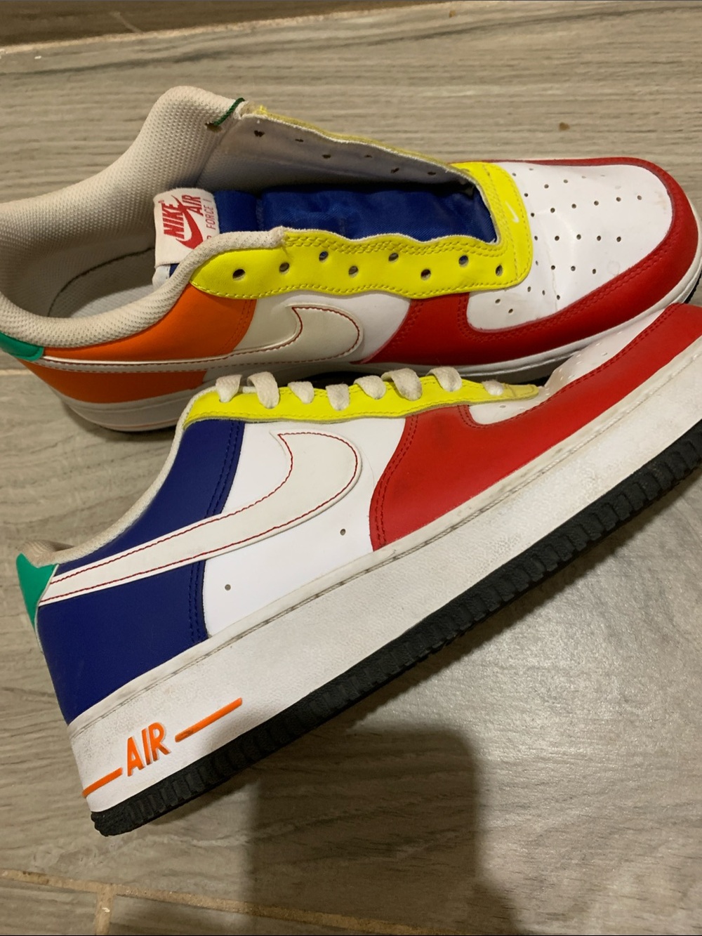 Nike Men’s Multicolor Low-Top Sneakers - White/Red/Blue/Yellow/Green/Orange